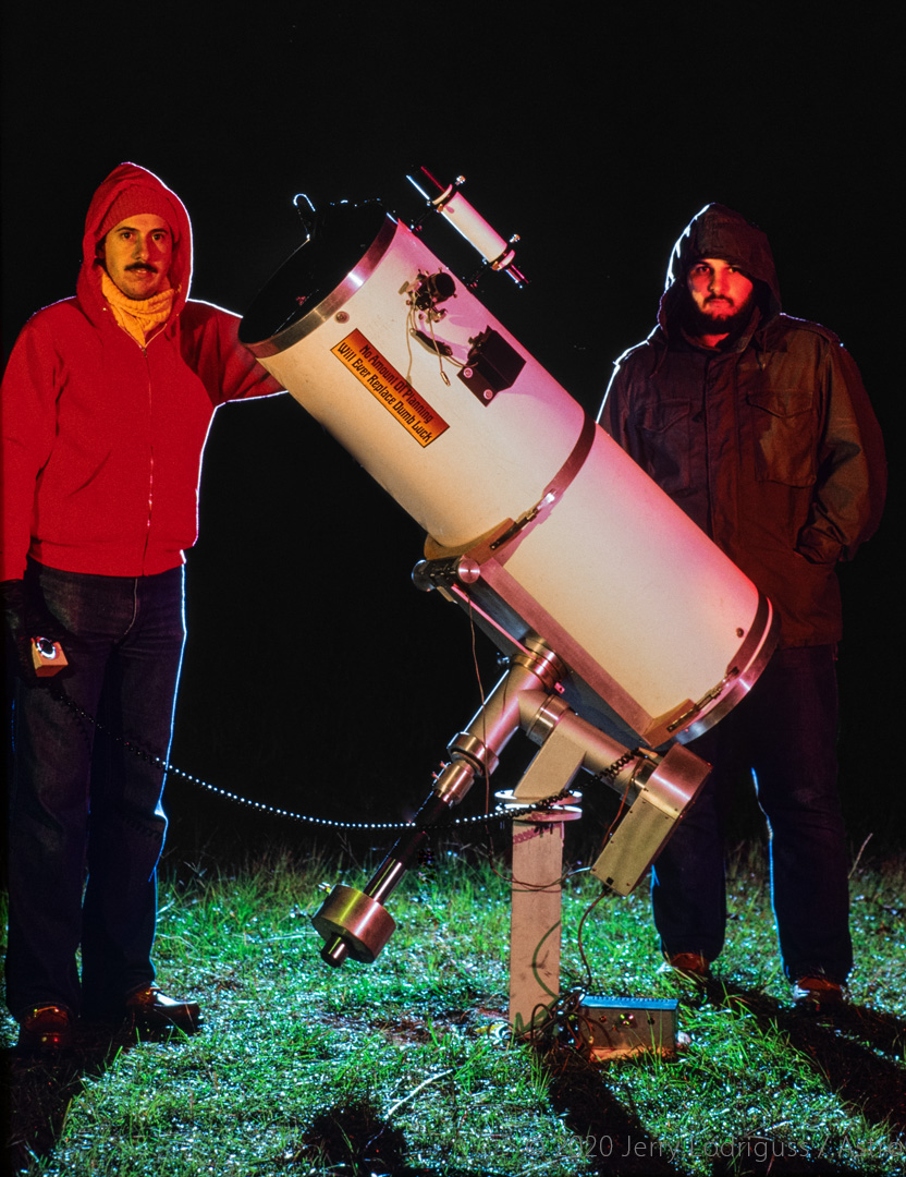 John Martinez (left) and Jerry Lodriguss with the 12-inch f/4 Clement Newtonian on the Teledrive mount in Picayune, Mississippi in 1986.