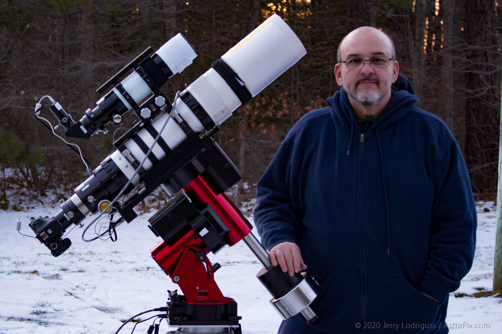 AP 130EDF-GT, Paramount POS mount, AT65EDQ guidescope, Lodestar autoguider. Canon T3i, Nikon D5300 cameras, Steelmantown, 2015.