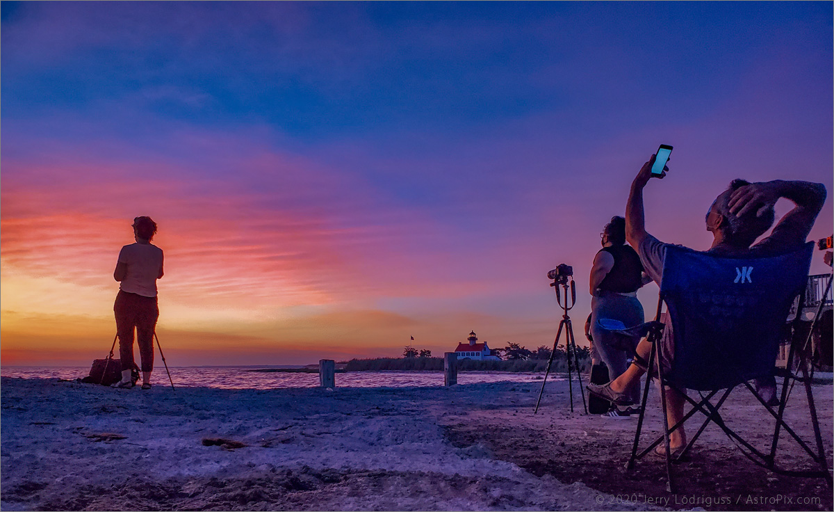 Why watch boring reality when you can look at your phone?<br /><br />Galaxy S10 cell phone<br />4.3mm focal length lens<br />1/120th second exposure at ISO 250 at f/2.4