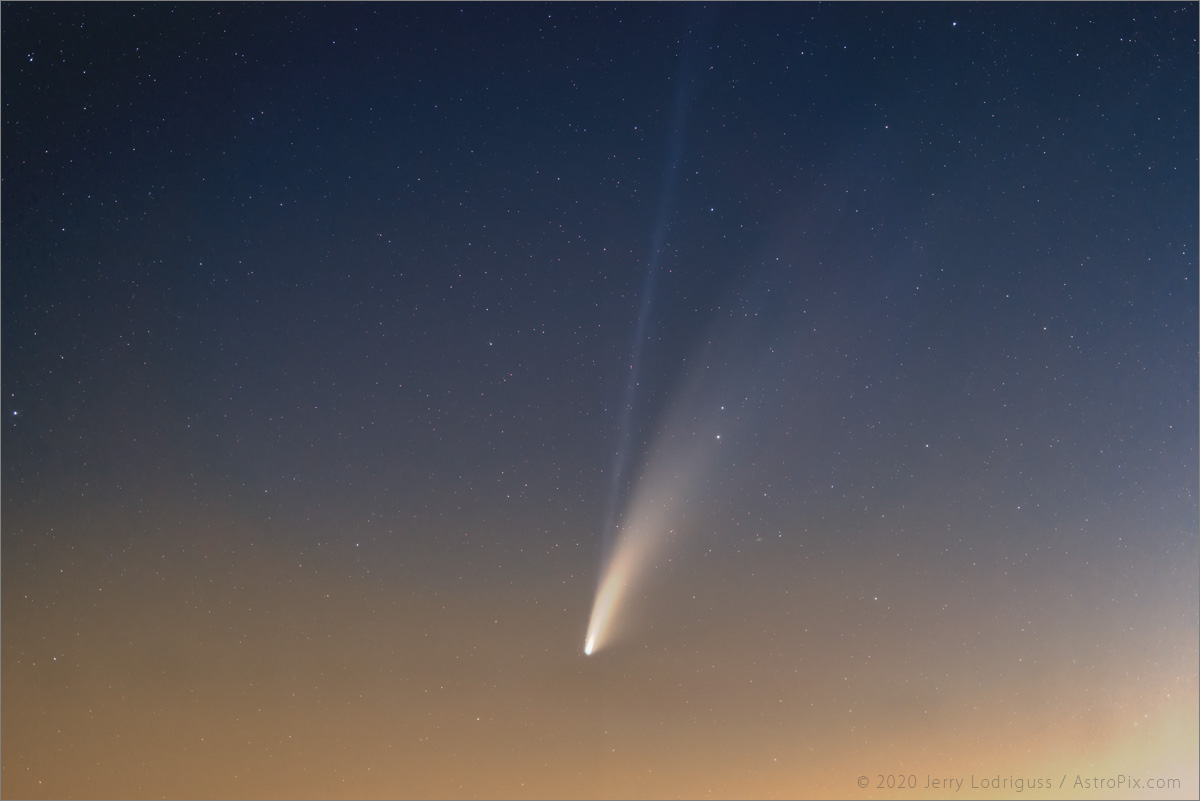 Comet C/2020 F3 (NEOWISE) sets into a heavy haze layer over the Delaware Bay on July 29, 2020.<br /><br />Sigma 105mm f/1.4<br />Nikon Z6<br />Stack of 146 x 10 seconds (24 minutes total exposure) <br />ISO 400<br />July 19, 2020 from 10:14 pm EDT to 10:49.