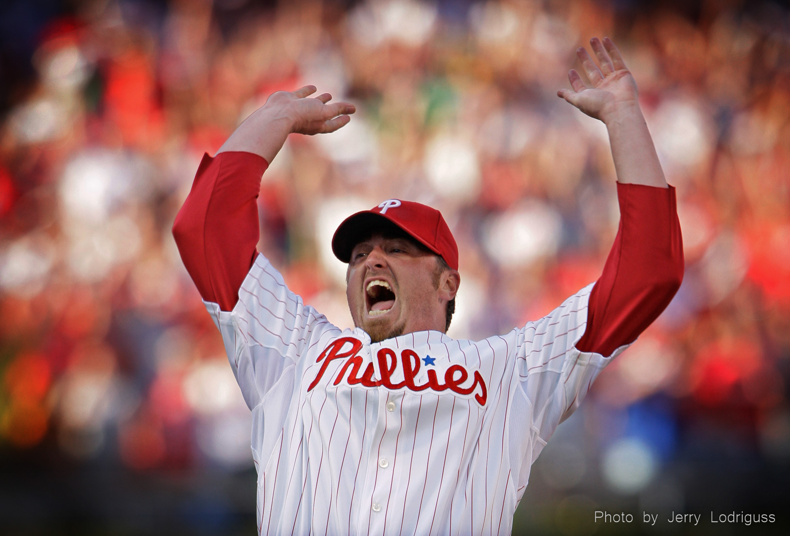 Phillies closer Brett Myers reacts in jubilation after the final out of the 6-1 Phillies victory over Washington that gave Philadelphia the National League East division crown at in Philadelphia on Saunday September 30, 2007.